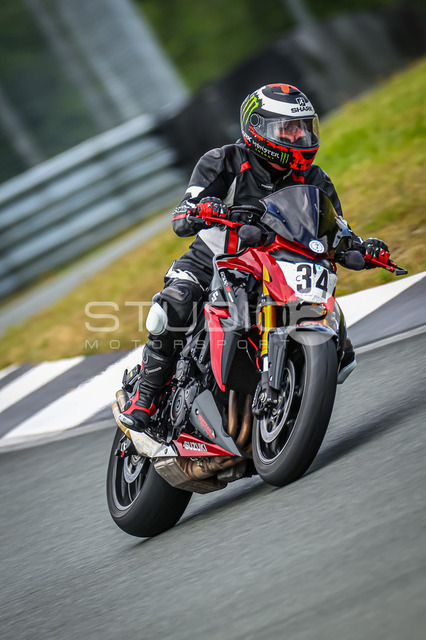 0034-260605BB-027_34 | Deine Full-Service-Agentur für ✔️Videoproduktionen und ✔️Motorsportfotografie Jetzt Angebot anfragen!