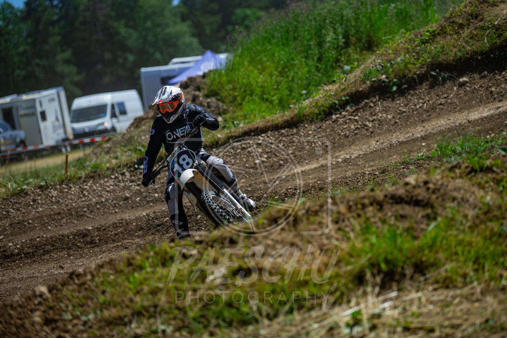 Twin (209) | Paeschuphoto Shop - Wer nicht sucht der auch nicht findet.Ob Motocrossbilder oder von einem besuchtem Spiel, Hauptsache Action. - Realisiert mit Pictrs.com