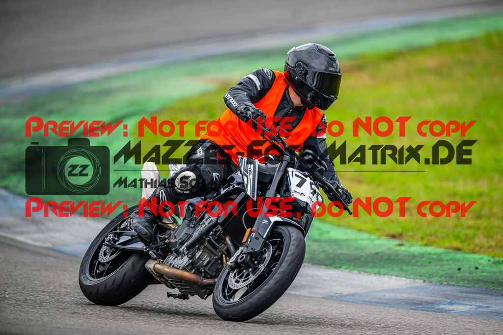 MaZZes_FotoMatrix_240702_6007705_0467 | INST