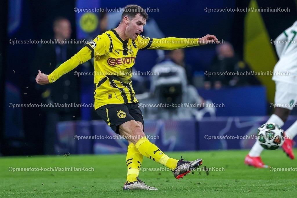 UCL1902250102214 | 19.02.2025, Fußball, UEFA Champions League, Borussia Dortmund - Sporting Lissabon, Signal Iduna Park, Knockout phase play-offs, Saison 2024 2025: Pascal Groß (BVB #13)