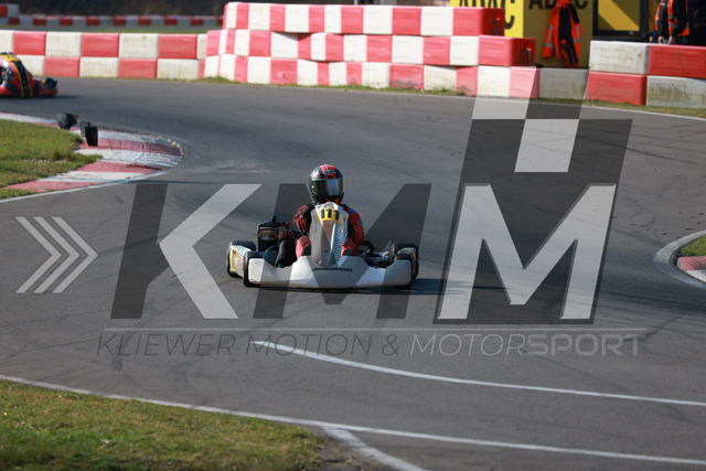 0DKP2143 | Kliewer Motion & Motorsport - Realisiert mit Pictrs.com