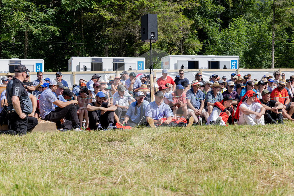 Schwarzsee2026_6G_155 | Die Schwinger des Schwyzer Kantonalen Schwingerverbandes: Fotos, die Dynamik und Leidenschaft festhalten, sowie emotionale Momente aus dem traditionellen Schwingsport zeigen. - Realisiert mit Pictrs.com
