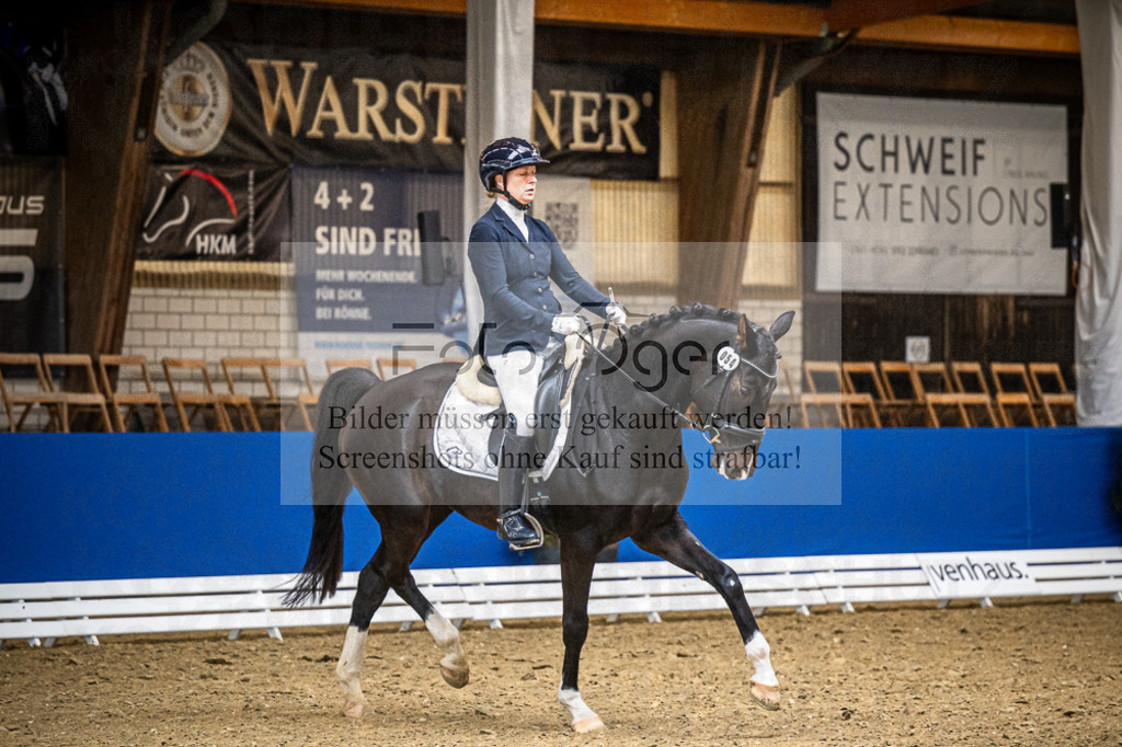 DOS_0780 | Entdecke hochwertige Reitturnierfotos von Foto Oger. Professionell, emotional und authentisch – jetzt Lieblingsmomente im Shop bestellen.Deutschlandweite Turnierfotografie. - Realisiert mit Pictrs.com