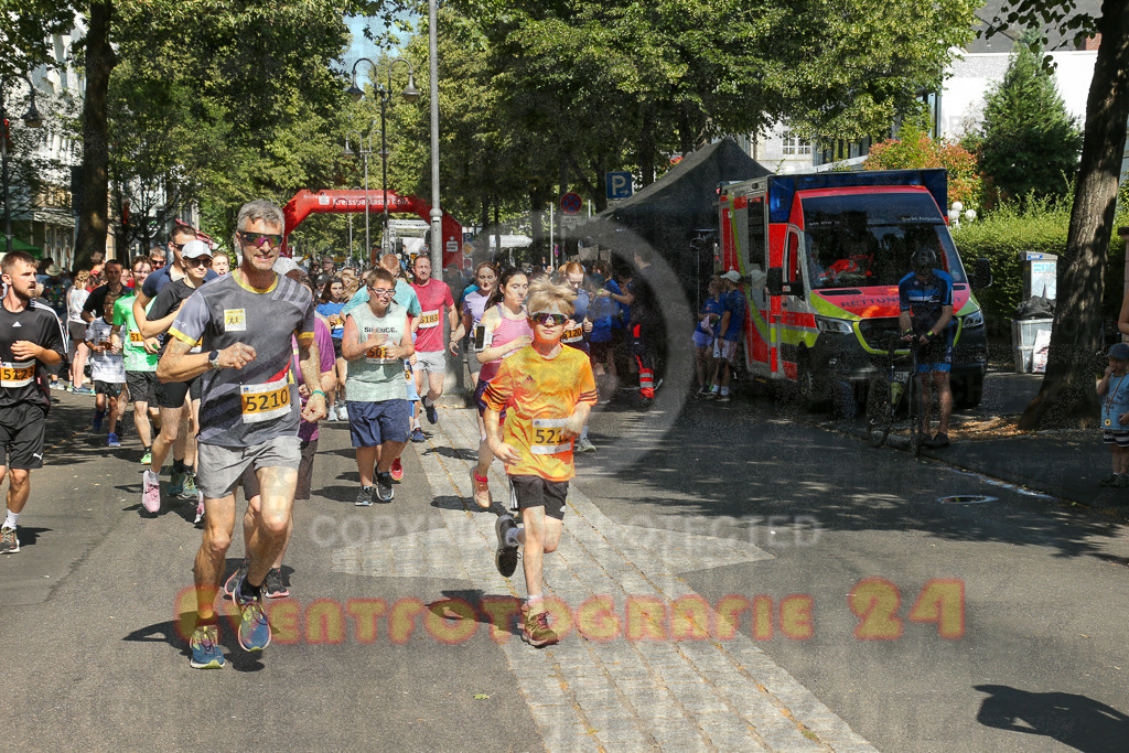 250621_1020_EX1_1700 | Sportfotografie im Rhein-Sieg Kreis, Köln, Bonn, NRW, Rheinland Pfalz, Hessen, etc. Unser Tätigkeitsfeld umfasst den Laufsport vom Volkslauf über den Marathon, Duathlon, Triathon bis zum Ultralauf wie Kölnpfad Ultra oder Schindertrail.