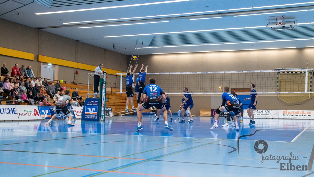 VSG Ammerland-VSG Lüneburg 2 | Volleyball Regionalliga; VSG Ammerland-VSG Lüneburg 2 am 04.02.2024; in Westerstede (Sporthalle Norderstraße), Photo: Philip Eiben 2024 - Realisiert mit Pictrs.com