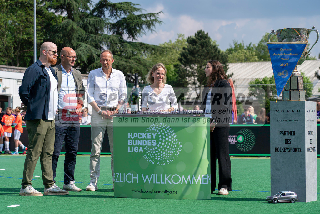 Final4_20240519-1600-0029 | Bonn, Deutschland, 19.05.2024:  in Aktion waehrend des Spiels der Deutsche Feldhockey-Meisterschaften 2024 zwischen Final 4 Herren Finale Mannheimer HC - Hamburger Polo Club im Bonner THV am 19.05.2024 in Bonn, Deutschland. (Foto von Stephan Fehrmann)

Bonn, Germany, 19.05.2024:  in action during the game of Deutsche Feldhockey-Meisterschaften 2024 between Final 4 Herren Finale Mannheimer HC - Hamburger Polo Club in Bonner THV at 19.05.2024 in Bonn, Deutschland. (Foto from Stephan Fehrmann)