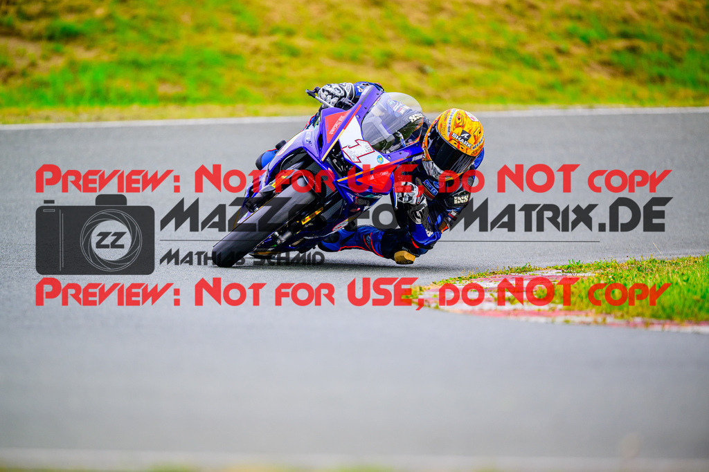 MaZZes_FotoMatrix_240726_6007705_9169 | R7