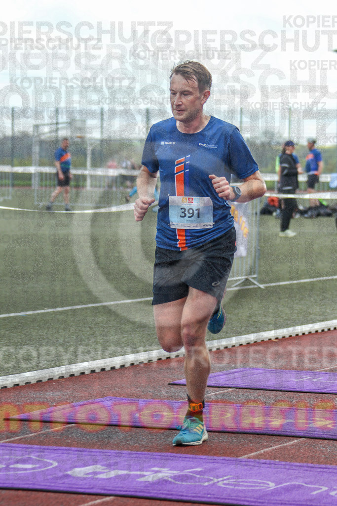 230423_1131_EV3_2855 | Sportfotografie im Rhein-Sieg Kreis, Köln, Bonn, NRW, Rheinland Pfalz, Hessen, etc. Unser Tätigkeitsfeld umfasst den Laufsport vom Volkslauf über den Marathon, Duathlon, Triathon bis zum Ultralauf wie Kölnpfad Ultra oder Schindertrail.