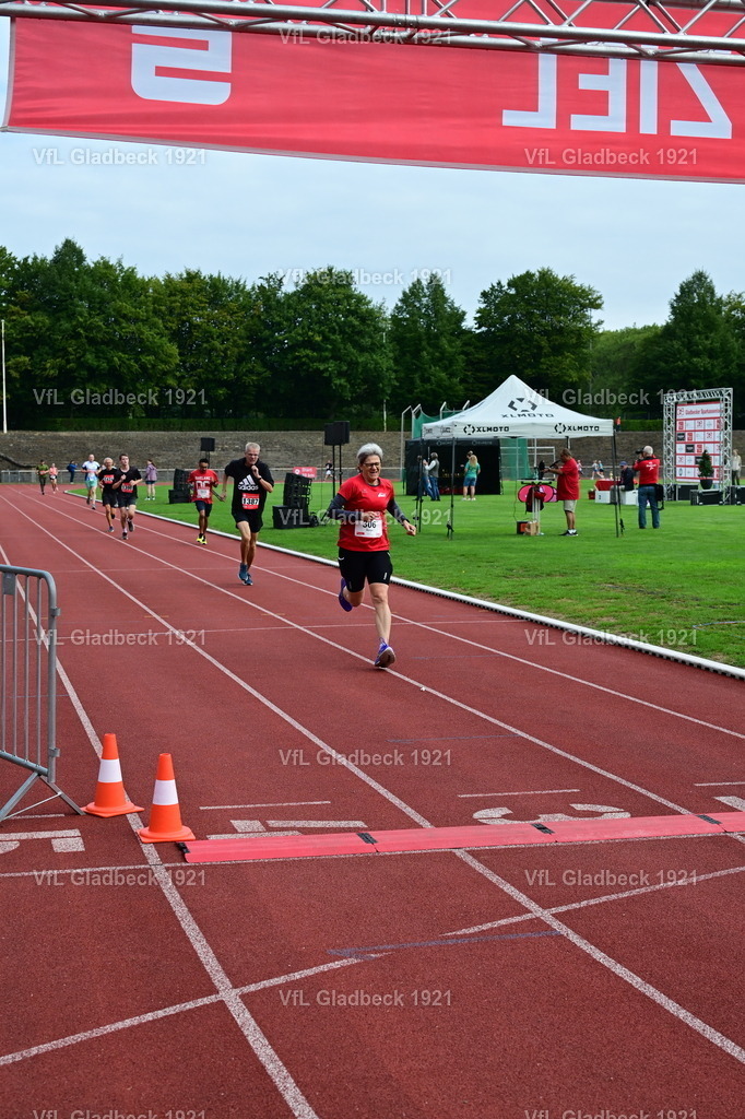 2026-08-23_Sparkassenauf_5km_RM_00820 | Die Fotografen - Realisiert mit Pictrs.com