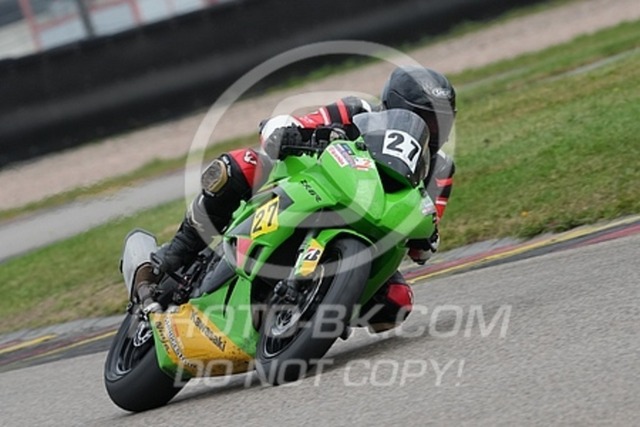 2023_09_18_PBK_13417 | Sportfotografie; SlowMotion; Video; Rennstrecke; Hafeneger; Speer; Racing; RSE; BMW; CBO; Trackday; Motorsportarena; Hockenheimring; Brno; Most; Barcelona; Valencia