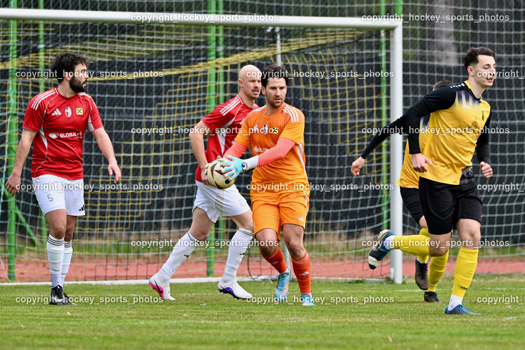 SV Arnoldstein vs. FC Union Sillian-Heinfels | #5 Stefan Ortner FC Sillian, #21 Bernhard Leitner FC Sillian, #27 David Walder FC Sillian, #5 Dino Benic SV Arnoldstein, SV Arnoldstein vs. FC Union Sillian-Heinfels, SV Arnoldstein vs. FC Union Sillian-Heinfels am 29.03.2026 in Arnoldstein (Waldparkstadion Arnoldstein), Austria, (Photo by Bernd Stefan)