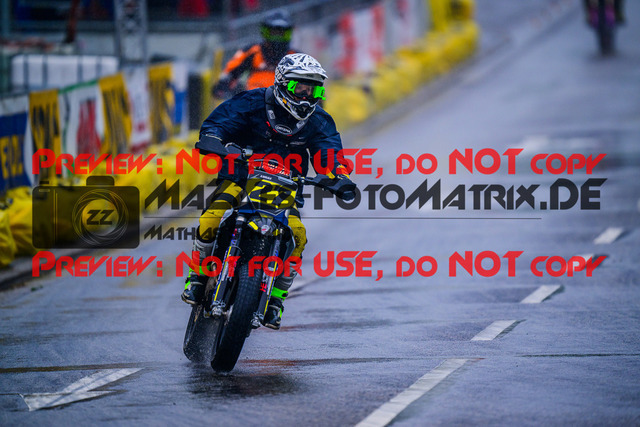 MaZZes_FotoMatrix_240818_6007705_3986 | S2