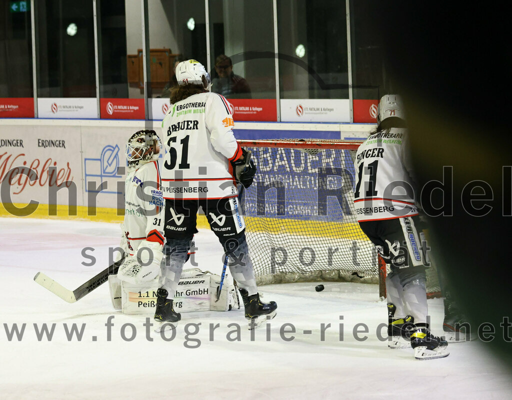 2022-11-04_058_Eishockey_TSV_Erding_gegen_TSV_Peissenberg | Erding, Deutschland, 04.11.2022:
Eishockey, Bayernliga 2022 / 2023, 10. Spieltag, TSV Erding gegen TSV Peißenberg, Endergebnis: 4:3

Foto: Christian Riedel / fotografie-riedel.net