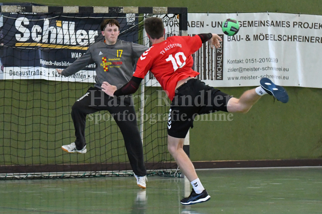 SSG Metten : TV Altötting | Max Bürger (Tormann SSG Metten #17) - Realisiert mit Pictrs.com