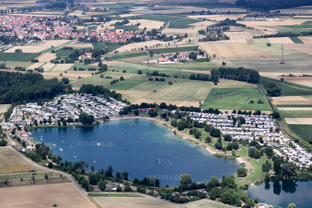 Luftbild: Sankt Leoner Surfsee im Ortsteil Sankt Leon in St. Leon-Rot im Bundesland Baden-Württemberg in Deutschland. Foto: IMG_19197.jpg vom 05.07.2009 durch Werner Riehm/FLY-FOTO.de