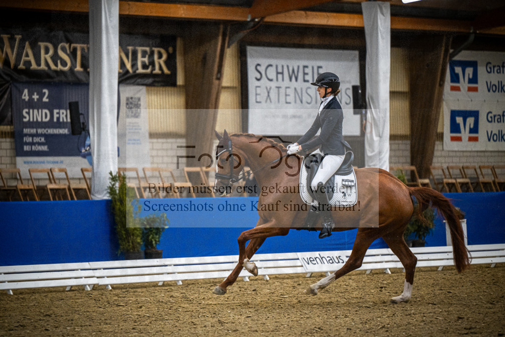 DOS_0525 | Entdecke hochwertige Reitturnierfotos von Foto Oger. Professionell, emotional und authentisch – jetzt Lieblingsmomente im Shop bestellen.Deutschlandweite Turnierfotografie. - Realisiert mit Pictrs.com