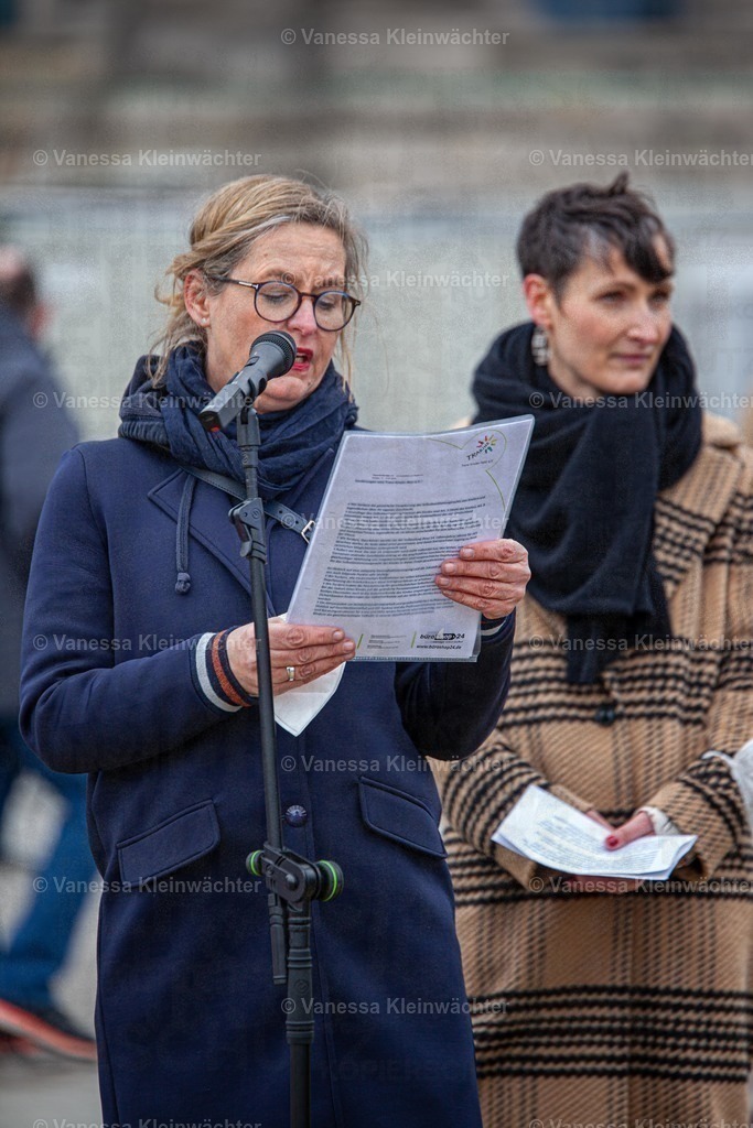  Trans Day Of Visibility Kundgebung 2022 in Berlin | Vanessa Kleinwächter - Realisiert mit Pictrs.com
