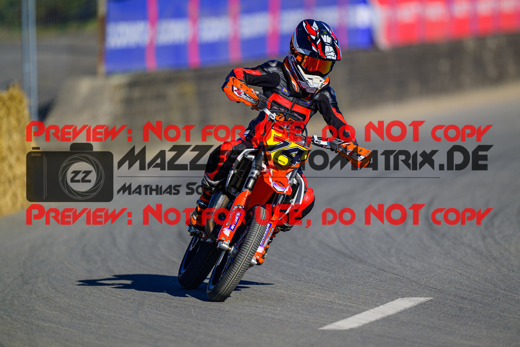 MaZZes_Fotomatrix_20241004_6007705_1676 | JUNIOR