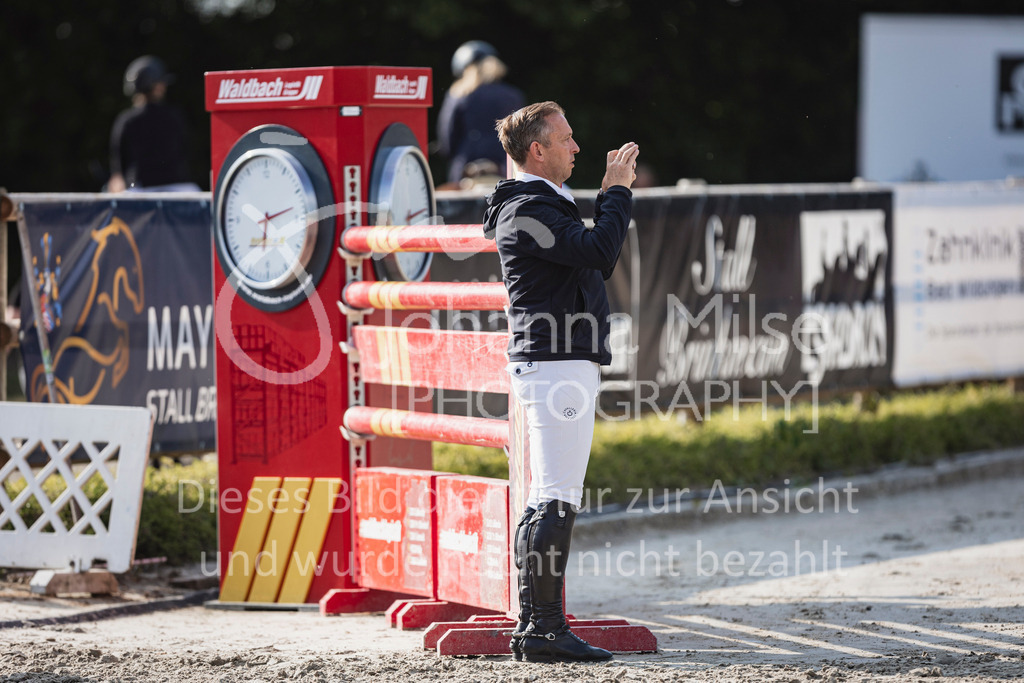 250530_MayDays_L-Stil-608 | Deine schönsten Turniermomente als professionelle Fotos! Entdecke hochwertige Pferdesport-Fotografie im Online-Shop. Jetzt Fotos finden & bestellen!