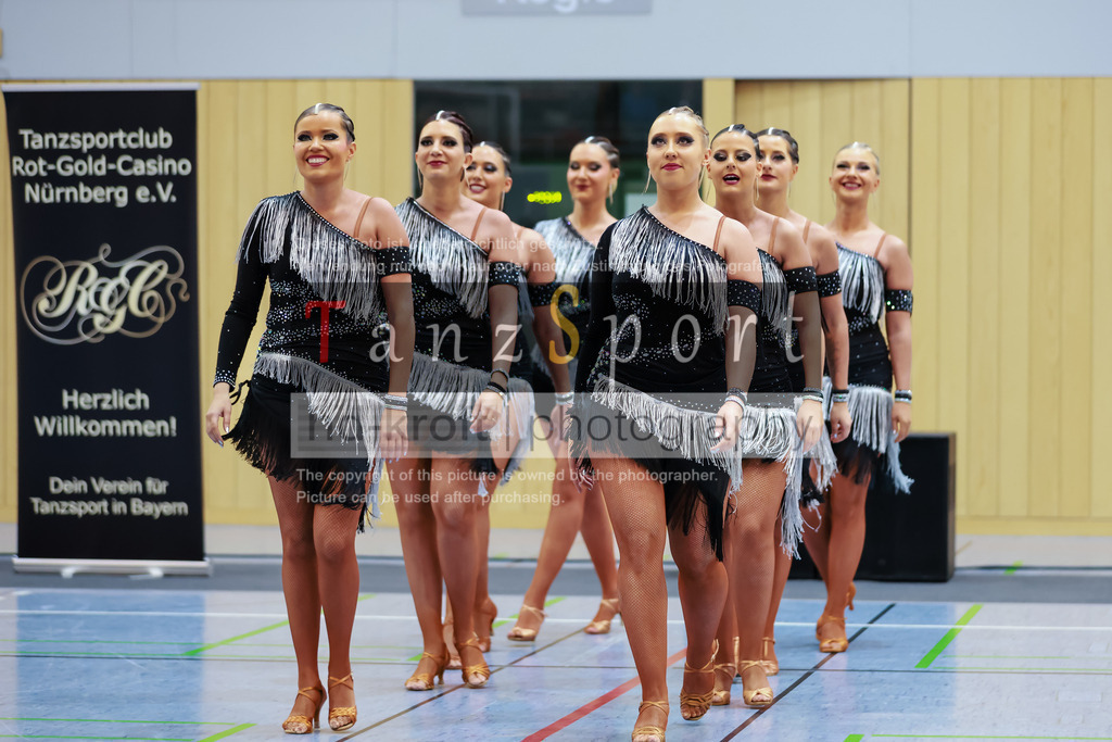 20260307_Solo-Forma_BL2_Nbg09112 | Tanzsportbilder, Standardtanz, Lateintanz, WDSF, DTV, LTVB, dancecomp, goc, hessen tanzt, blaues band der spree, walzer, tango, wiener walzer, slowfox, quickstepp, samba, rumba, cha-cha-cha, paso doble. jive, hd-kroft photography, turniertanzsport