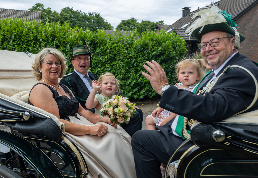 top-top.de-250705-037 | Foto, Video, Fotografie, Videografie, Fotobox, DJ, Discjockey, Musik, Musikbox, Veranstaltung, Photobooth, Amazon, Ebay, Buchtipp, Bestseller, Autor, Verlag, Buch, Wesel, Hamminkeln, NRW, Dinslaken, Rees, Drohne, Hochzeit, Party, Fotobox, Wesel, Fotograf