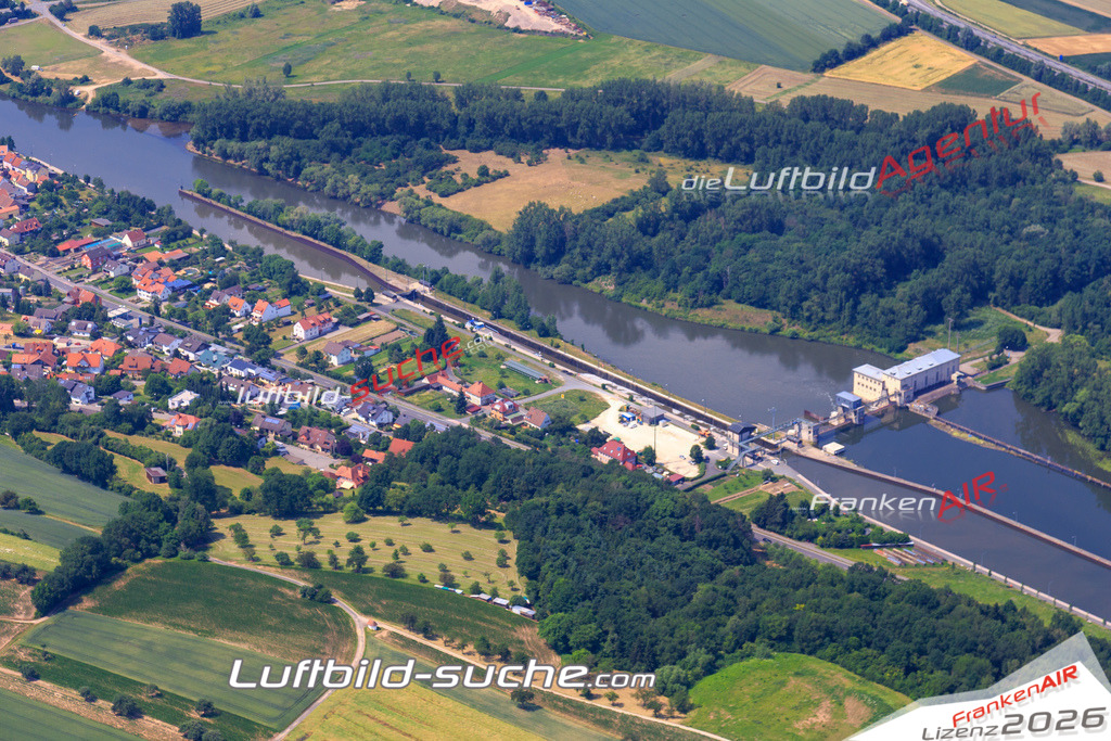 Die Luftaufnahme der Stadt  wurde 2017 vom Flugzeug heraus erstellt ( keine Drohne )- hohe Auflösung für beste Qualität