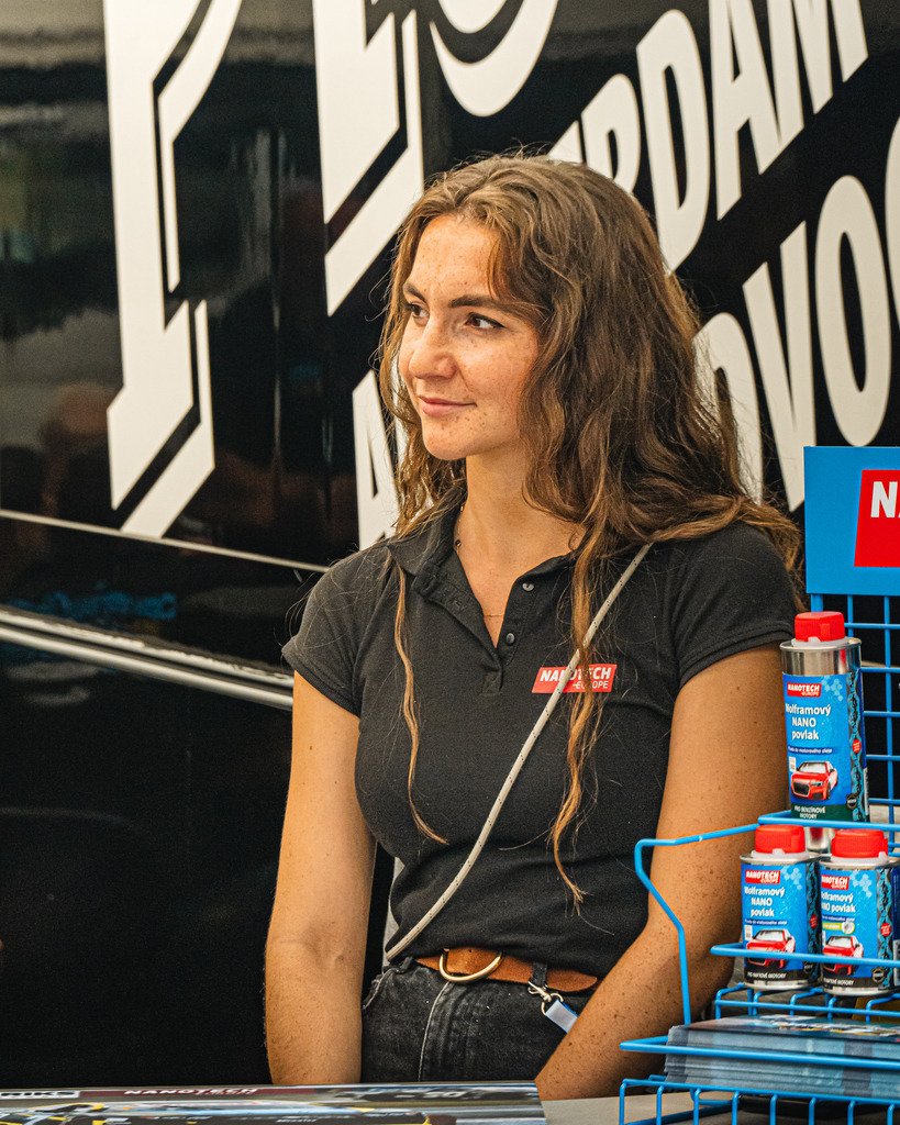 _DSC5413 | Exklusive Motorsport-Fotografie aus Leipzig von TXO Media – für Rennfahrer, Teams & Sponsoren. Sausemuth liefert starke Bilder, die Emotion zeigen. Jetzt buchen & glänzen! - Realisiert mit Pictrs.com