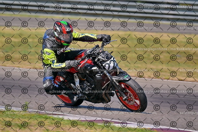 26bt05-0592 | markuskiefer.com - Realisiert mit Pictrs.com