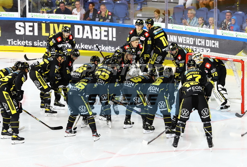 Aufstellung Krefeld Pinguine | Aufstellung Krefeld Pinguine - Realisiert mit Pictrs.com