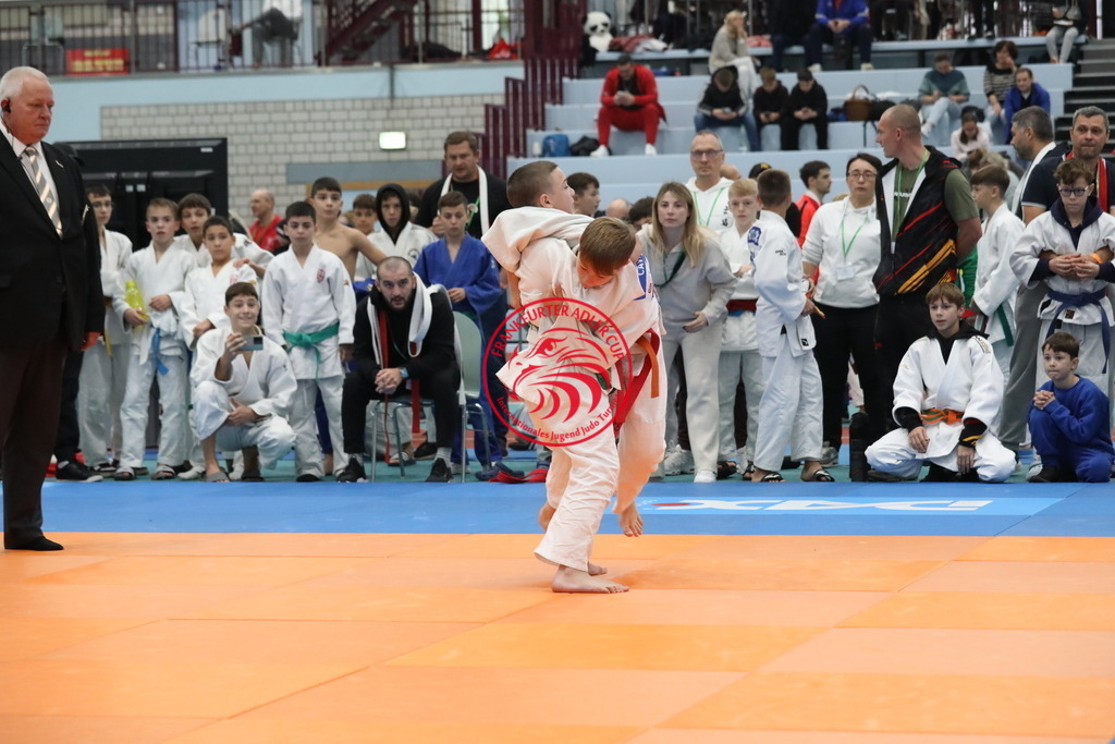 1J7A2759 | Fotos vom Adler Cup - Pictures from Adler Cup

Hier findet Ihr alle Eindrücke und großen Momente der Adler Cup Wochenenden. Here you will find all impressions and great moments of the Adler Cup weekends. - Realisiert mit Pictrs.com