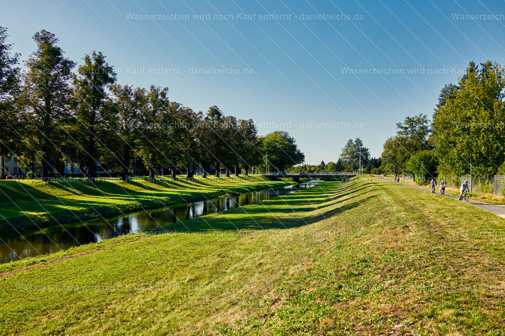Grüner Saum Hoyerswerda - Nordteil an der Schwarzen Elster | Grüner Saum Hoyerswerda - Nordteil an der Schwarzen Elster - Realisiert mit Pictrs.com