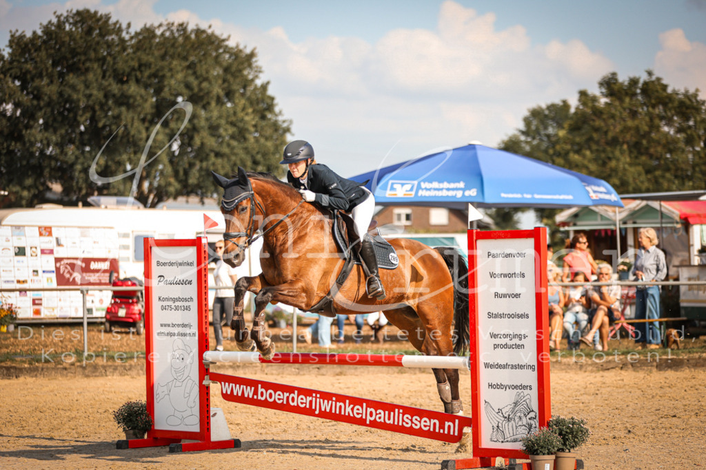 01.FrSpE00224 | Leoni Ertmer Photography - Realisiert mit Pictrs.com