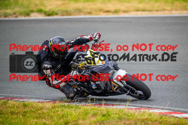 MaZZes_Fotomatrix_20230721_6007705_0502 | TWIN CUP