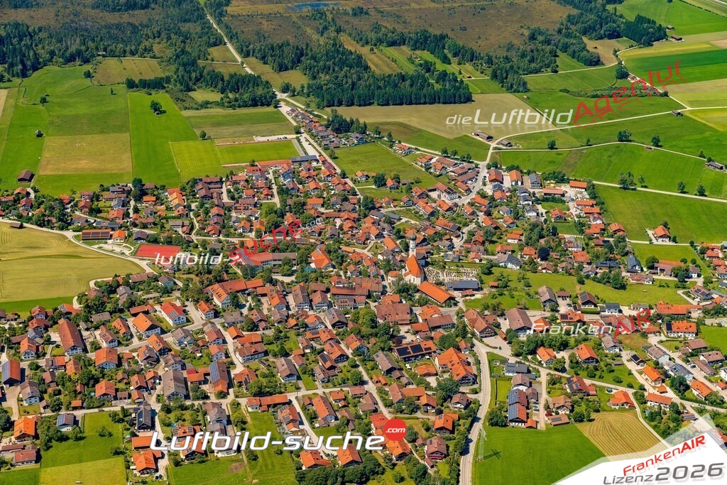 Luftaufnahme von  Königsdorf - Die Luftaufnahme wurde 2025 vom UL-Flugzeug heraus erstellt ( keine Drohne ) - Hochauflösende Luftaufnahme - für professionelle Ausdrucke geeignet. Die Geschenkidee !Mit Lizenz und Bildrechte bestellbar