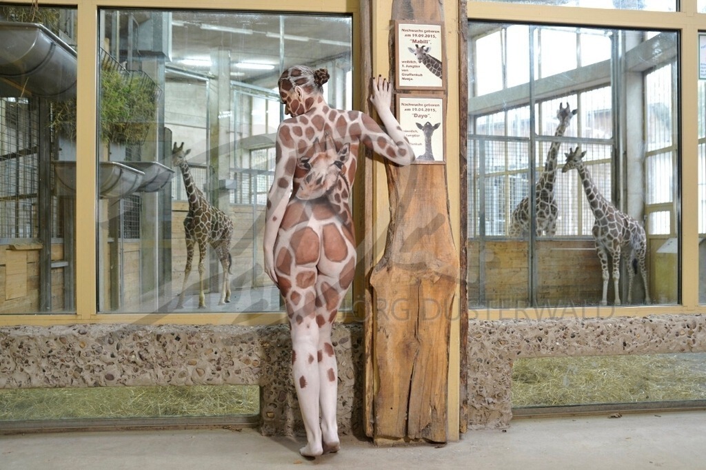 AnimalArt-GIRAFFE_3866 | #001 | Modell: Katey | Foto: Carsten Korwes - Realisiert mit Pictrs.com