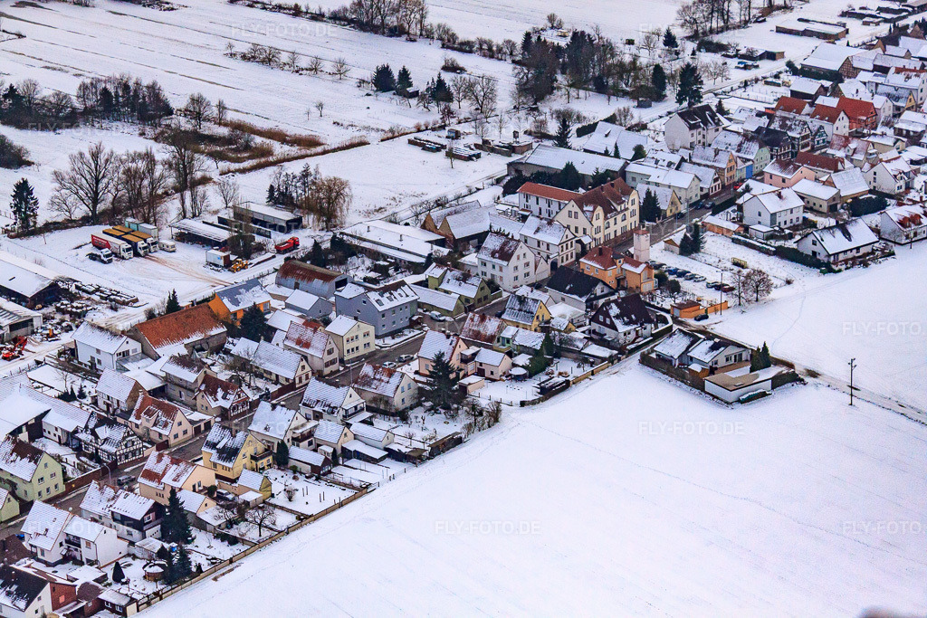 Luftbild: Saarstraße Im Winter bei Schnee in Kandel im Bundesland Rheinland-Pfalz in Deutschland. Foto: IMG_23538.jpg vom 16.01.2010 durch Werner Riehm/FLY-FOTO.de