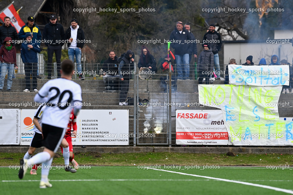 SV Spittal 1921 vs. ATUS Ferlach 24.3.2024 | Besucher Goldeck Stadion, SV Spittal Fans, Bengalen, SV Spittal 1921 vs. ATUS Ferlach 24.3.2024, SV Spittal 1921 vs. ATUS Ferlach am 24.03.2024 in Spittal an der Drau (Goldeck Stadion), Austria, (Photo by Bernd Stefan)