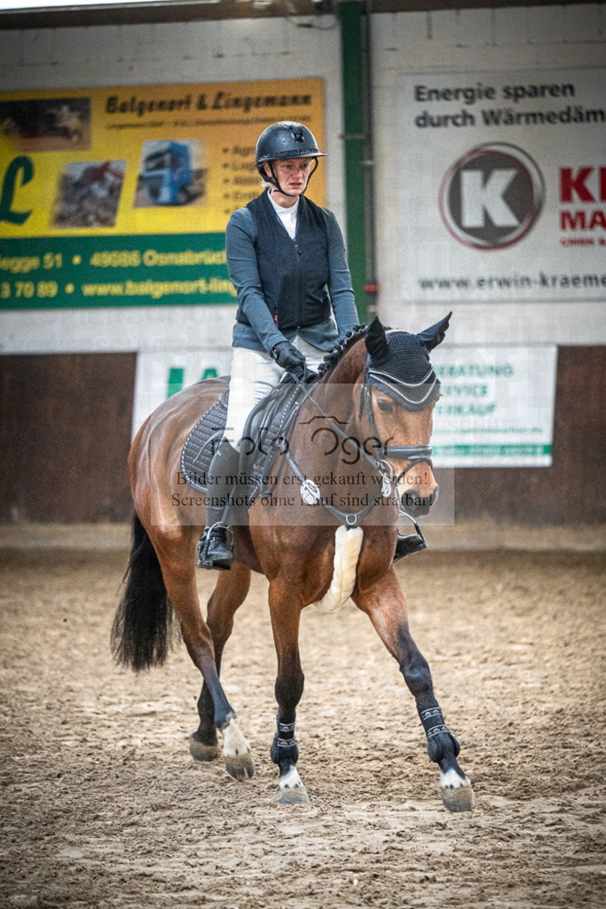DOS_0728 | Entdecke hochwertige Reitturnierfotos von Foto Oger. Professionell, emotional und authentisch – jetzt Lieblingsmomente im Shop bestellen.Deutschlandweite Turnierfotografie. - Realisiert mit Pictrs.com
