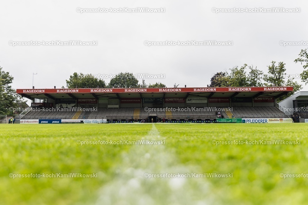 xKWI02082501001 | 02.08.2025, xkwix, Fußball, Regionalliga West, FC Gütersloh - 1. FC Bocholt, Ohlendorf Stadion im Heidewald: Stadionansicht