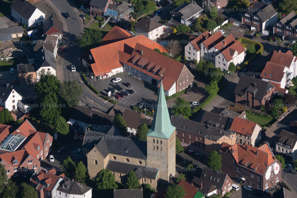 Luftbild vom Ortskern in Hamm Rhynern | Der historische Ortskern von Hamm Rhynern aus der Luft fotografiert. - Realisiert mit Pictrs.com