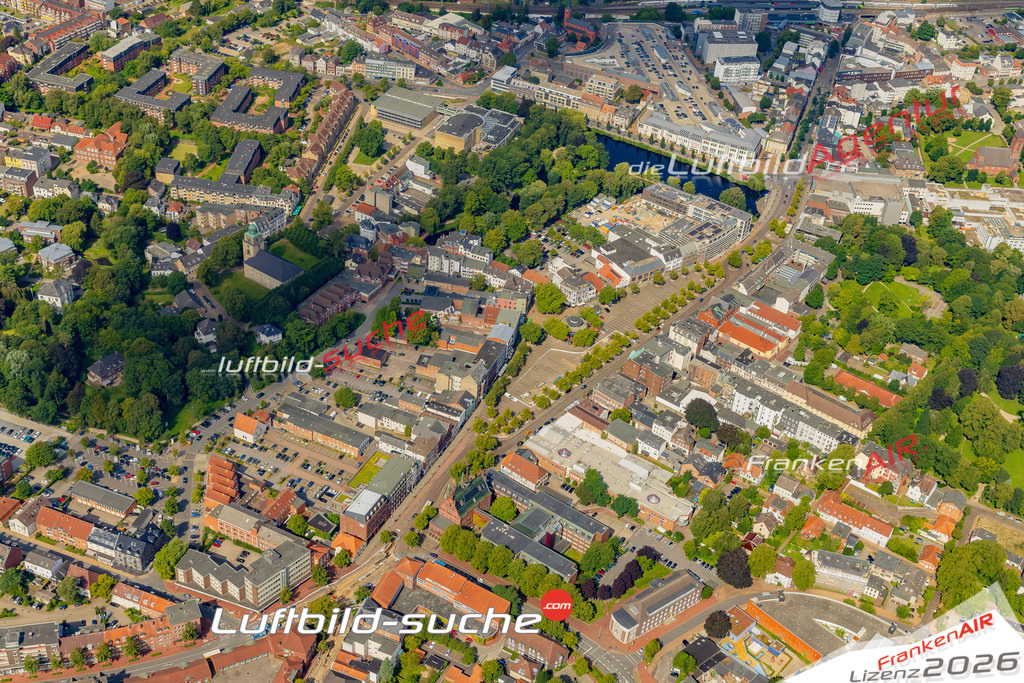 Großflecken Neumünster Bild- Das Luftbild wurde 2025 vom UL-Flugzeug heraus erstellt ( keine Drohne bzw. Drohnenaufnahme ) - Hochauflösende Luftaufnahme -Nicht vergleichbar mit Google Maps oder Satelittenbilder- Die Geschenkidee !Mit Lizenz und Bildrechte bestellbar - CC