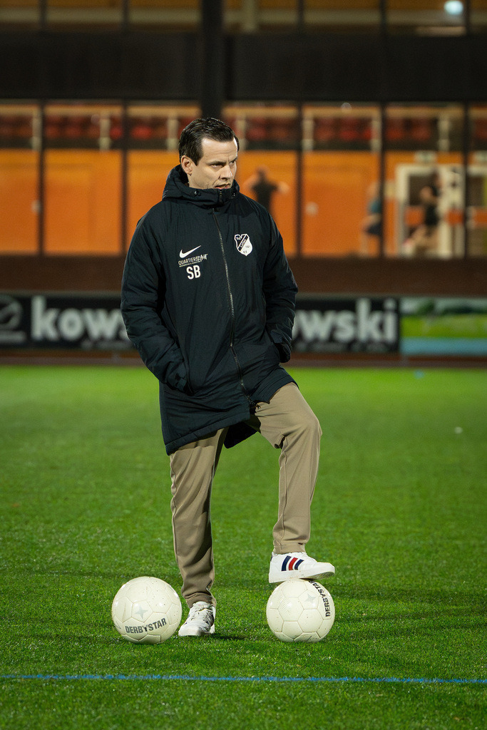 Fußball I Herren I Saison 2025-2026 I Freundschaftsspiel I TSV Grossenkneten - TuS Lutten I 0713 | Steffen Boning (Trainer, TuS Lutten) - Realisiert mit Pictrs.com