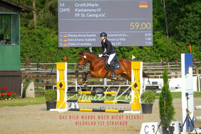 DKP40967 | Turniersportfotografie; Pferdefotografie; Dressurfotografie