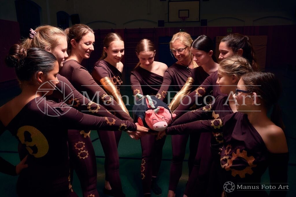 B-DSC00185 | Professionelle Sportfotografie in Hamburg, Schleswig-Holstein und Niedersachsen – spezialisiert auf Rhönrad, Geräteturnen, Leistungsturnen und rhythmische Sportgymnastik. Bundesweite Begleitung von Rhönrad-Events. Jetzt Sport-Fotos - Realisiert mit Pictrs.com