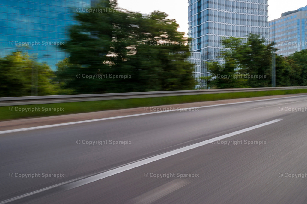 CAR_City_Bridge9_Rig | light 11/25° - Drive - Realisiert mit Pictrs.com