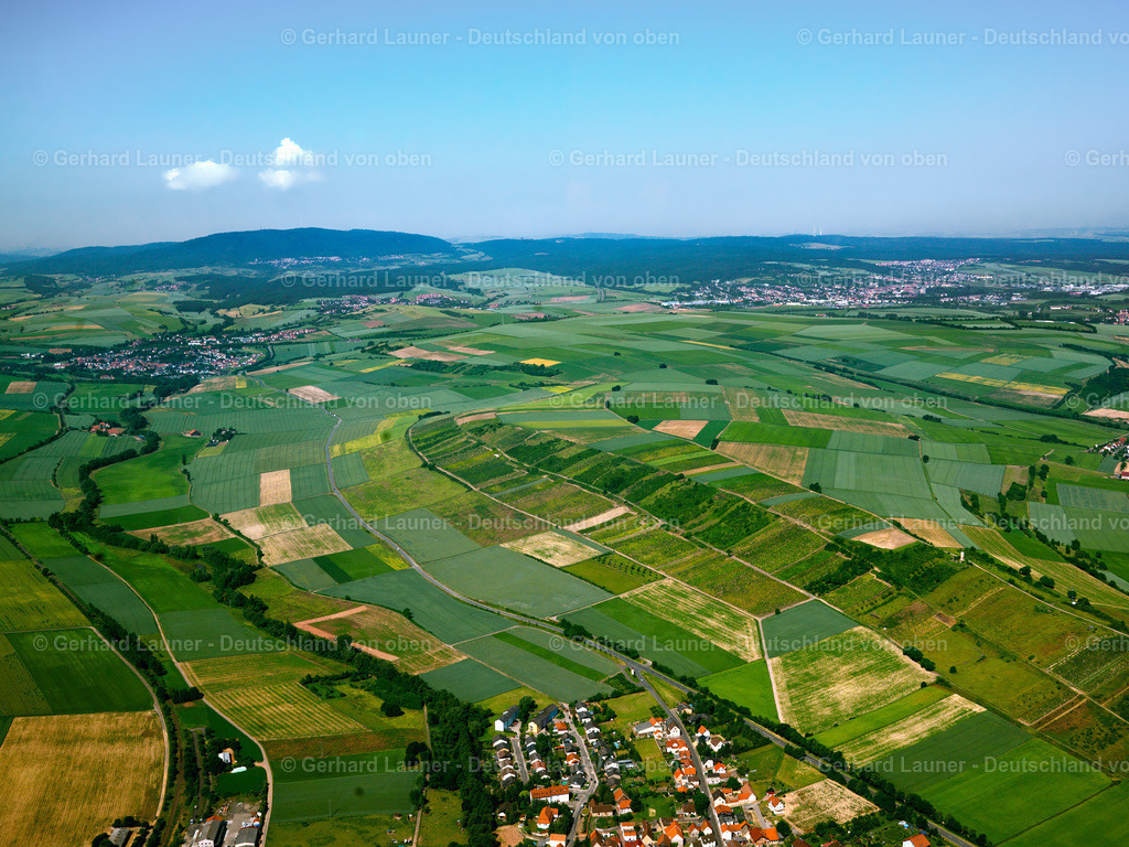2821816 | Weinberge am Wartberg bei Albisheim mit Donnersberg
