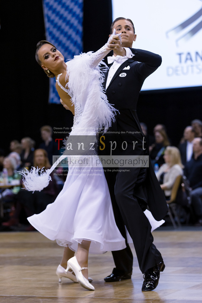 20241102_DM_HGR_Std_09863 | Tanzsportbilder, Standardtanz, Lateintanz, WDSF, DTV, LTVB, dancecomp, goc, hessen tanzt, blaues band der spree, walzer, tango, wiener walzer, slowfox, quickstepp, samba, rumba, cha-cha-cha, paso doble. jive, hd-kroft photography, turniertanzsport