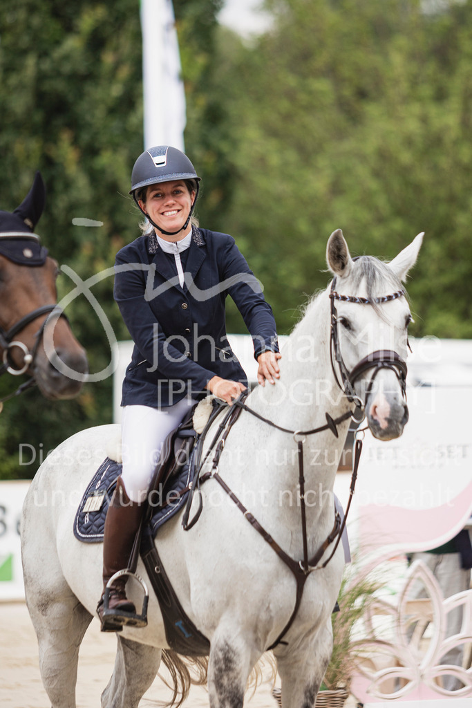 250712_BHO_ZweiPh-M1-1-502 | Deine schönsten Turniermomente als professionelle Fotos! Entdecke hochwertige Pferdesport-Fotografie im Online-Shop. Jetzt Fotos finden & bestellen!