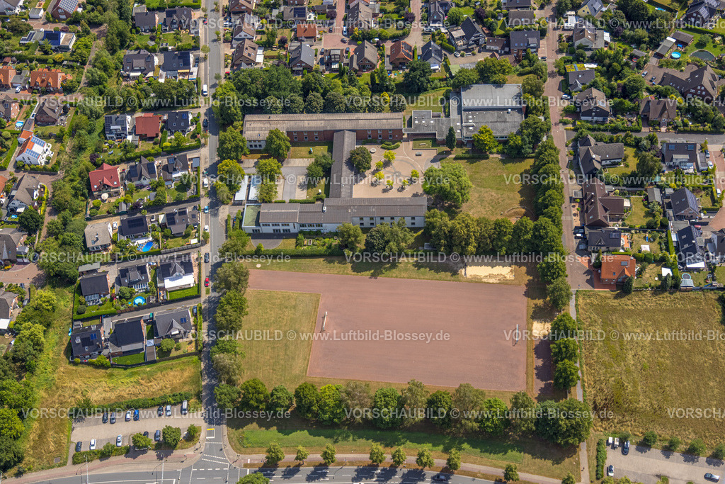 Hamm250702197Uentrop | Luftbild, Erlenbachschule und Aschenplatz Sportplatz, Uentrop, Hamm, Ruhrgebiet, Nordrhein-Westfalen, Deutschland
