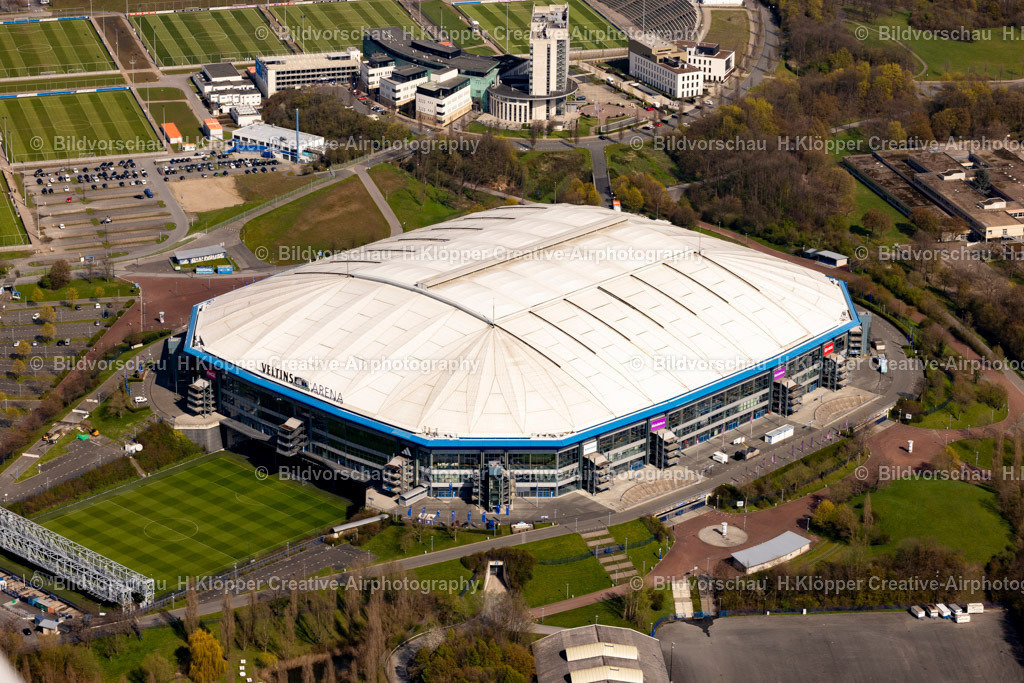 Luftbild Gelsenkirchen Veltins Arena-2539 | Luftbildfotografie und Luftbildfotograf Hermann Klöpper - Realisiert mit Pictrs.com
